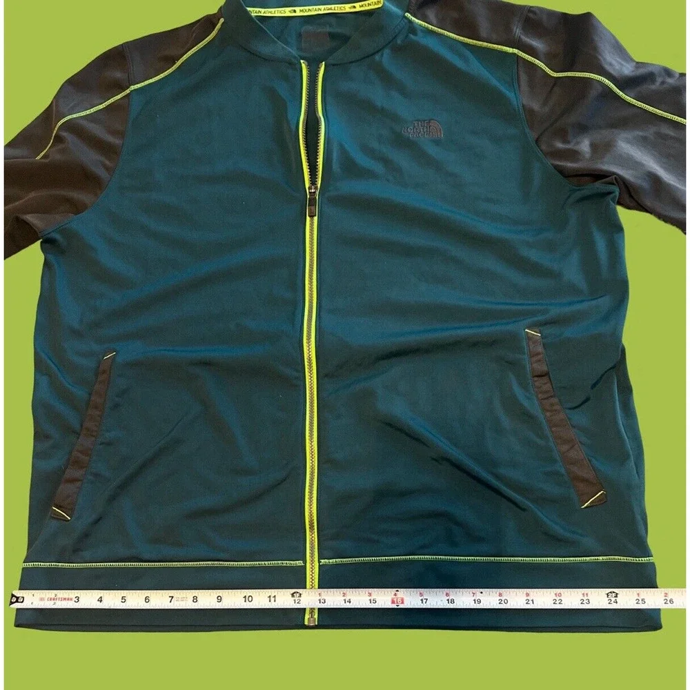 THE NORTH FACE Mountain Athletics Men's Large Track Jacket, Full Zip, Green/Blue